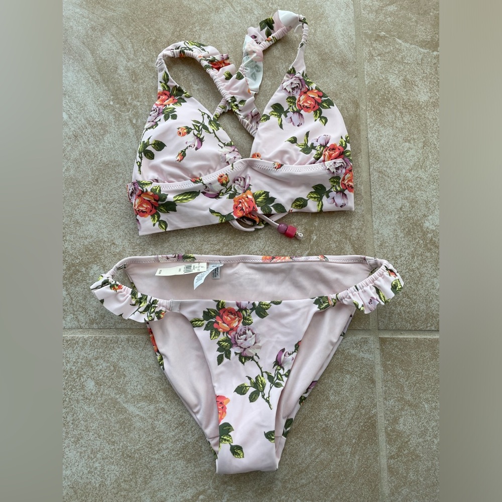 Aerie nwt new xs bikini top bottom swim suit set ruffle floral light pink beaded